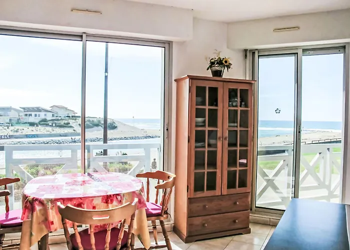 Grand Pavois-3 By Interhome Lejlighed