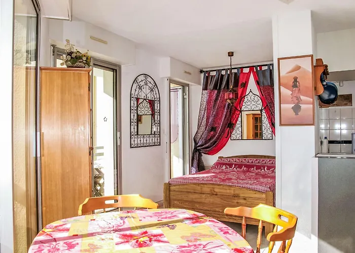 Grand Pavois-3 By Interhome *